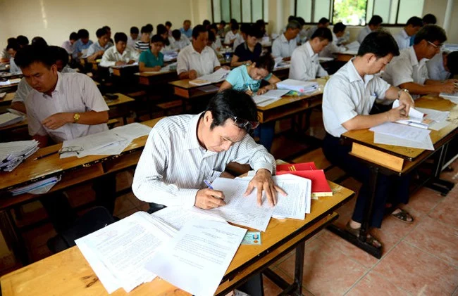Từ công văn này, có thể thấy rằng việc giảm biên chế là một bước cần thiết nhưng không phải là yêu cầu tối ưu đối với lĩnh vực giáo dục và y tế